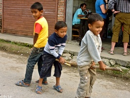pokhara-kids-playing
