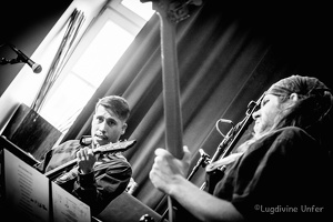 B&W-Kid-Colling-Trio-NeumunsterBrasserie-22052015-by-lugdivineUnfer-82