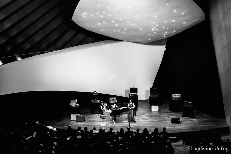 B&W-OnStage-DuoRosa-CD-release-Philharmonie-Luxembourg-19112016-by-Lugdivine-Unfer-107.jpg