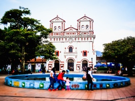 4-Guatape-COLOMBIA-2018-by-Lugdivine-Unfer-66