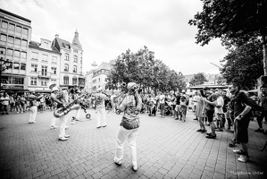 B&W-1-MisterWilsonsSecondLiners-PlacedArmes-RUK2018-Luxembourg-by-LugdivineUnfer-9