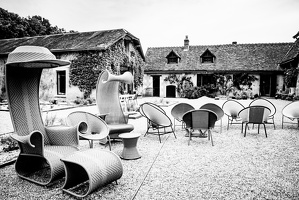 B&amp;W-DjileneCreations-LoireValleyLodge-FR-May2020-byLugdivineUnfer-4