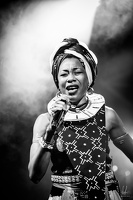 FatoumataDiawara-B&amp;W-AuGresDuJazz-LaPetitePierre-2022-by-LugdivineUnfer-187