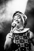 FatoumataDiawara-B&amp;W-AuGresDuJazz-LaPetitePierre-2022-by-LugdivineUnfer-188