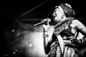 FatoumataDiawara-B&amp;W-AuGresDuJazz-LaPetitePierre-2022-by-LugdivineUnfer-202