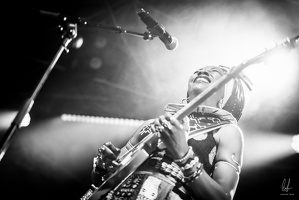 FatoumataDiawara-B&amp;W-AuGresDuJazz-LaPetitePierre-2022-by-LugdivineUnfer-235