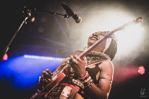 FatoumataDiawara-colors-AuGresDuJazz-LaPetitePierre-2022-by-LugdivineUnfer-251