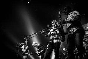 B&amp;W-GROUNDATION-CitéMusicale-Metz-FR-13112022-byLugdivineUnfer-91