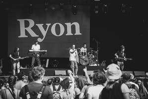 B&amp;W-NoLogo-Fraisans-2023-byLugdivineUnfer-542