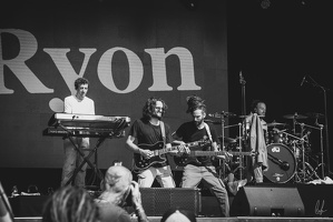 B&amp;W-NoLogo-Fraisans-2023-byLugdivineUnfer-543