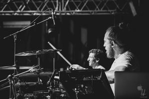 B&amp;W-NoLogo-Fraisans-2023-byLugdivineUnfer-550