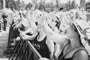 B&amp;W-NoLogo-Fraisans-2023-byLugdivineUnfer-575