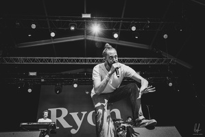 B&amp;W-NoLogo-Fraisans-2023-byLugdivineUnfer-582