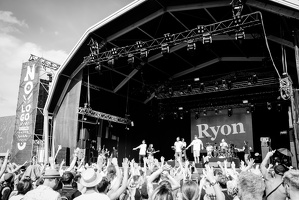 B&amp;W-NoLogo-Fraisans-2023-byLugdivineUnfer-623