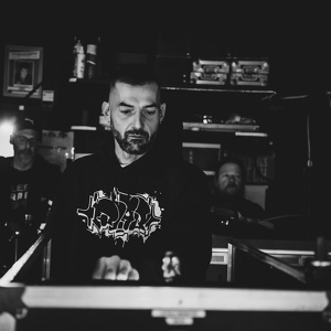 Queen Omega Off Stage L'entourloop - Kufa 2024